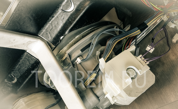 Теч чаши в посудомоечной машине Bosch